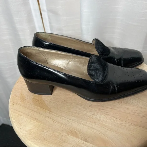 Vintage vaneli black fur embellished shoes - Picture 5 of 10